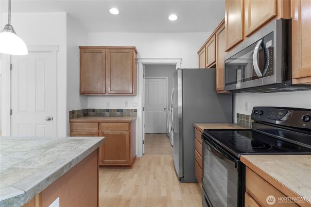 17210 139th Avenue E, Puyallup, WA 98374