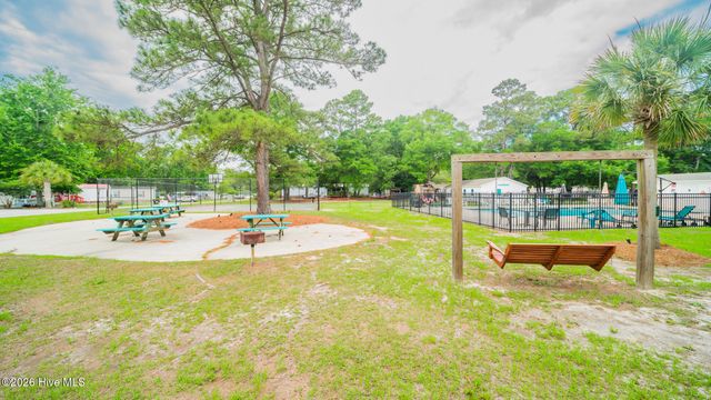 9115 E Calabash Drive SW, Calabash, NC 28467