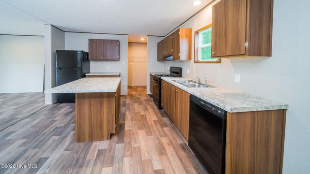 9115 E Calabash Drive SW, Calabash, NC 28467