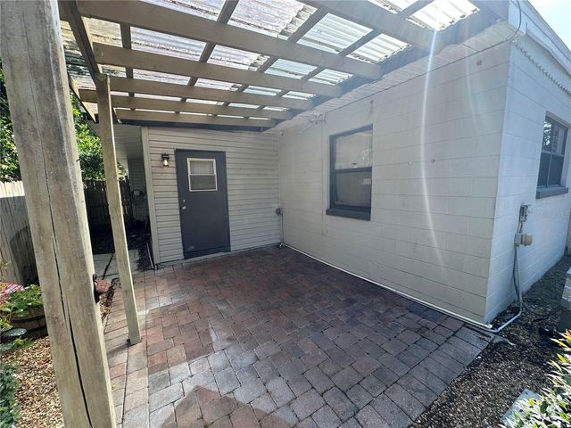 1517 LAWSONA COURT 2, Orlando, FL 32801