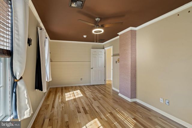 329 MAPLE RD, Mount Laurel, NJ 08054