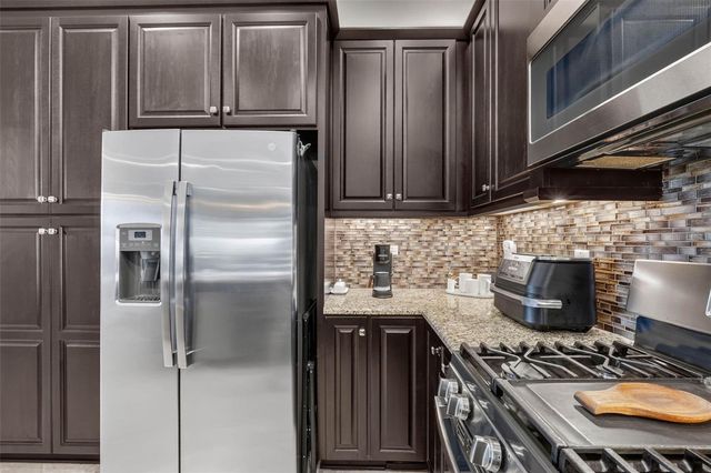 30724 LINDENTREE DRIVE, Wesley Chapel, FL 33543