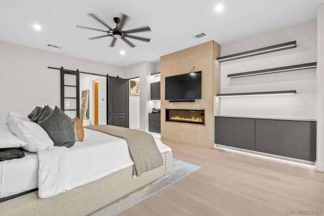 16829 Going My Way, San Diego, CA 92127