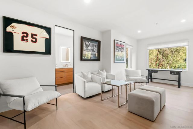 16829 Going My Way, San Diego, CA 92127