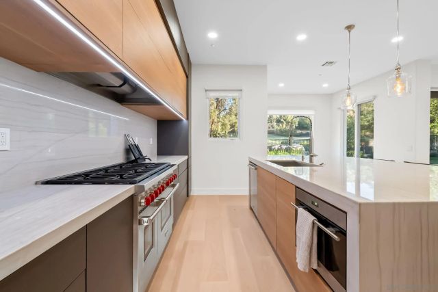 16829 Going My Way, San Diego, CA 92127