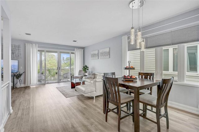 508 FOREST WAY 508, Longboat Key, FL 34228