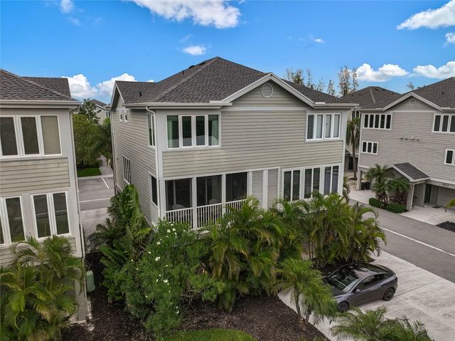 508 FOREST WAY 508, Longboat Key, FL 34228