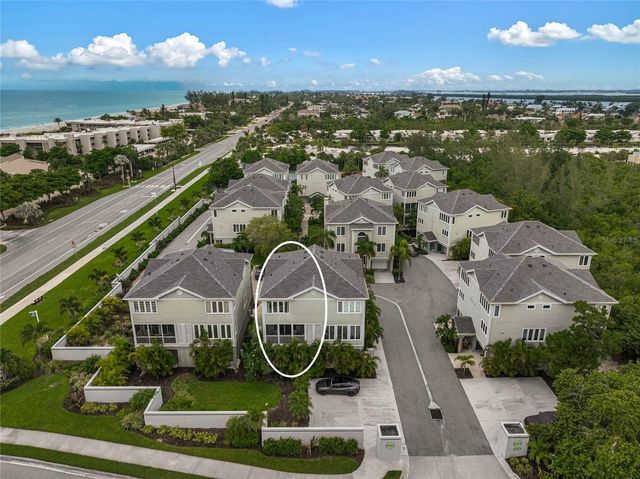 508 FOREST WAY 508, Longboat Key, FL 34228