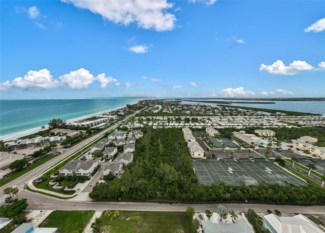 508 FOREST WAY 508, Longboat Key, FL 34228