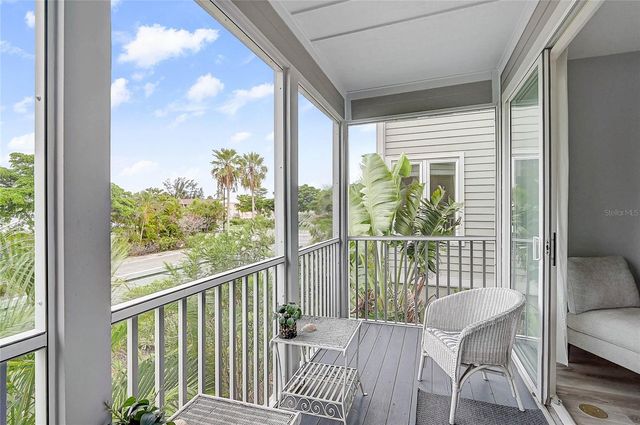 508 FOREST WAY 508, Longboat Key, FL 34228
