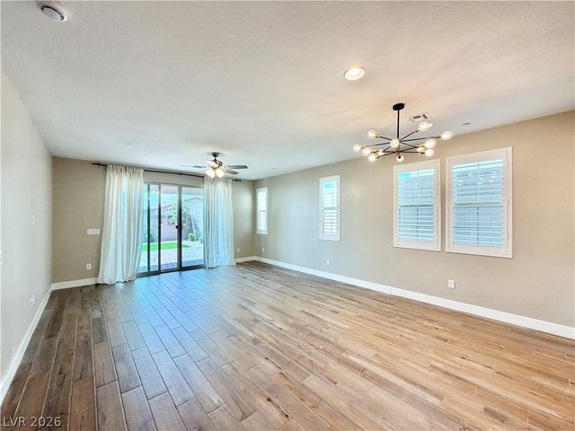 11825 Pandion Avenue, Las Vegas, NV 89138