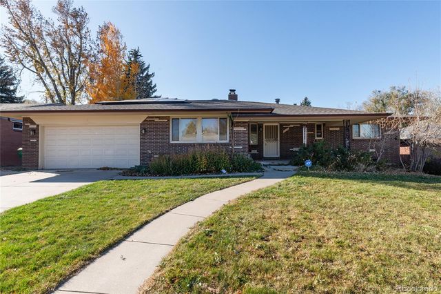 425 Kendall Street, Lakewood, CO 80226