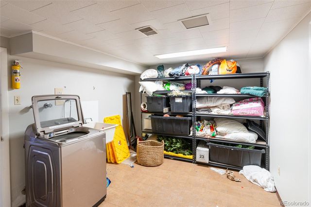 425 Kendall Street, Lakewood, CO 80226