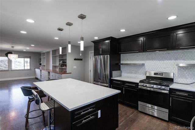 425 Kendall Street, Lakewood, CO 80226