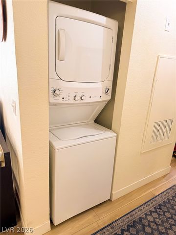 7300 Pirates Cove Road 1061, Las Vegas, NV 89145