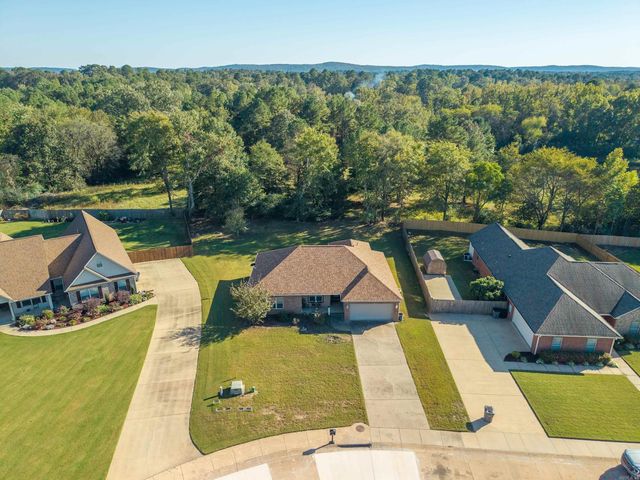 172 Mapleleaf Circle, Hot Springs National Park, AR 71901