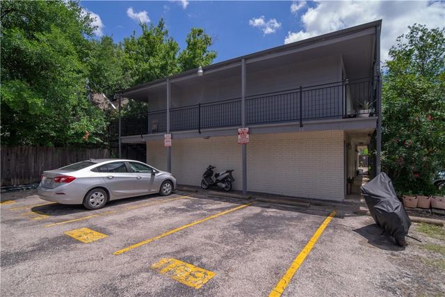 1111 W 10th ST 212, Austin, TX 78703