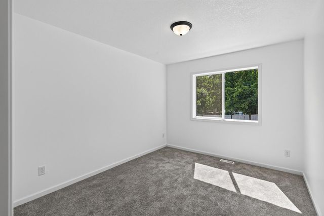 926 Galtier Street, Saint Paul, MN 55117