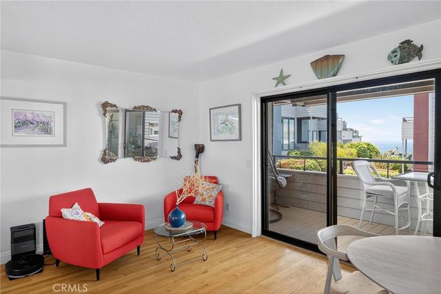 431 Camino De Las Colinas, Redondo Beach, CA 90277