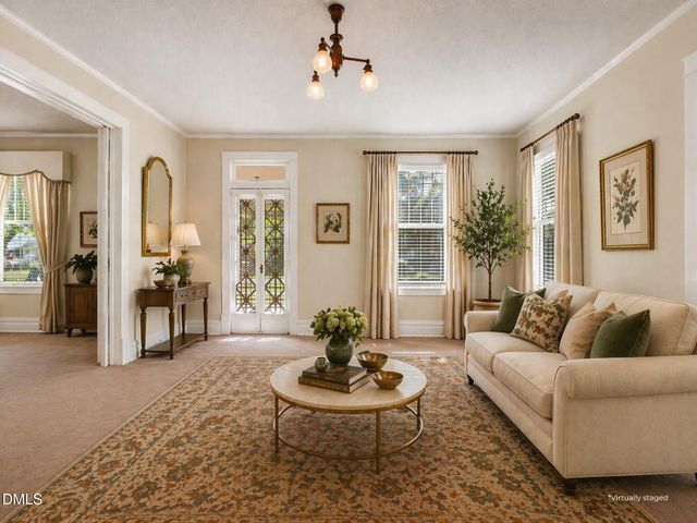 301 E Stanley Street, Four Oaks, NC 27524
