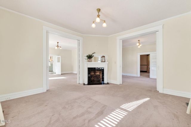 301 E Stanley Street, Four Oaks, NC 27524