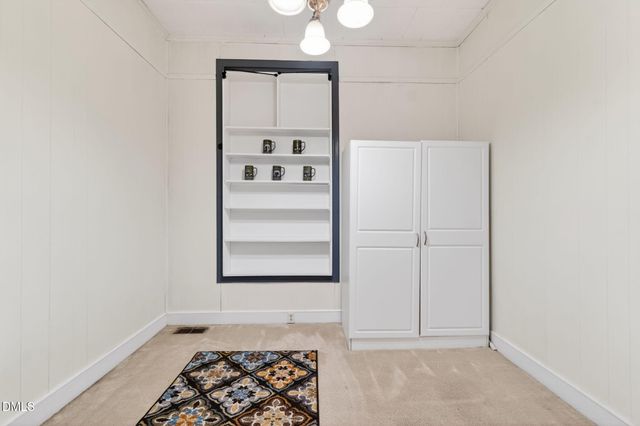 301 E Stanley Street, Four Oaks, NC 27524