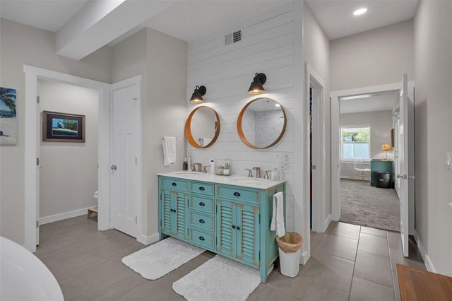 7740 LAKE DAWN DR, Winter Park, FL 32792