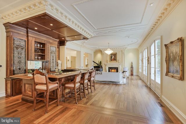 8023 GEORGETOWN PIKE, Mclean, VA 22102