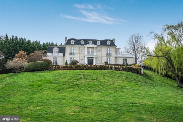 8023 GEORGETOWN PIKE, Mclean, VA 22102