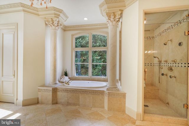 8023 GEORGETOWN PIKE, Mclean, VA 22102