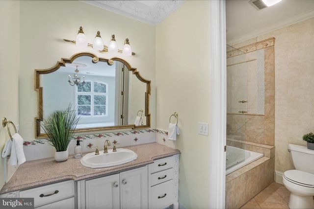 8023 GEORGETOWN PIKE, Mclean, VA 22102