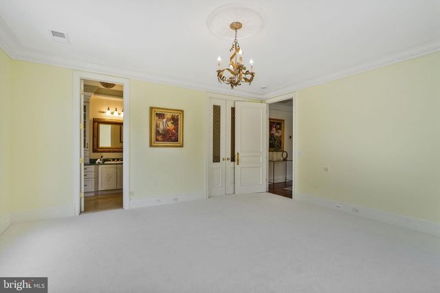 8023 GEORGETOWN PIKE, Mclean, VA 22102