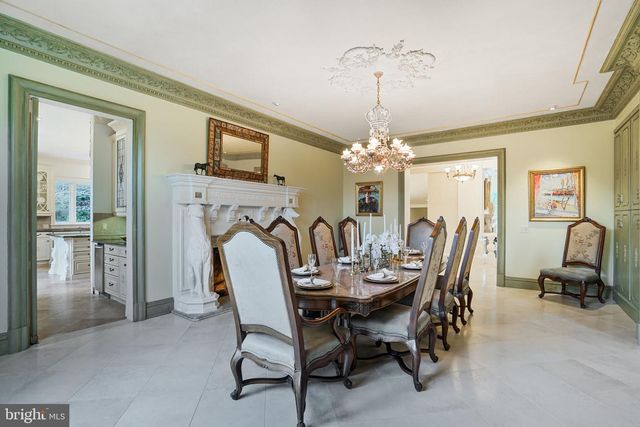 8023 GEORGETOWN PIKE, Mclean, VA 22102