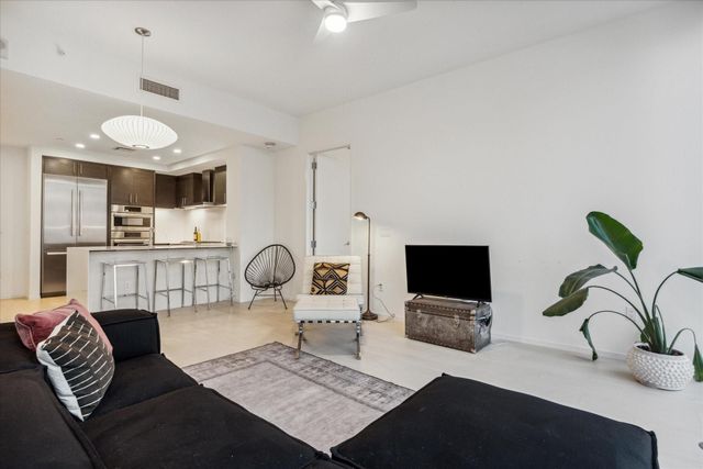 301 West Ave 2604, Austin, TX 78701