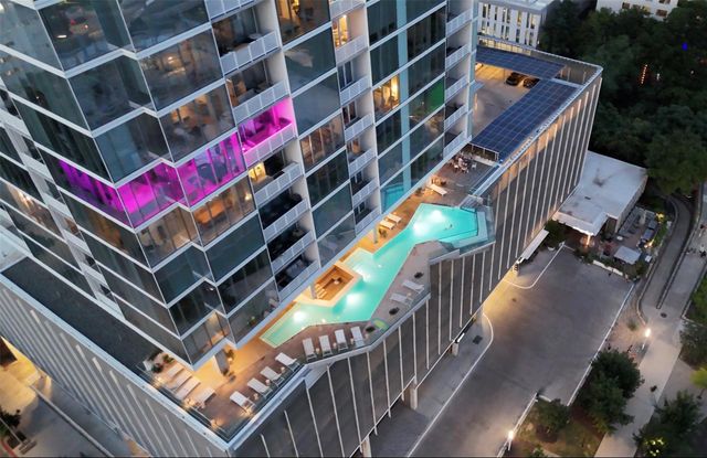 301 West Ave 2604, Austin, TX 78701