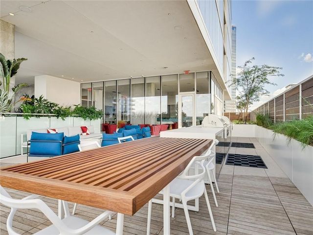 301 West Ave 2604, Austin, TX 78701