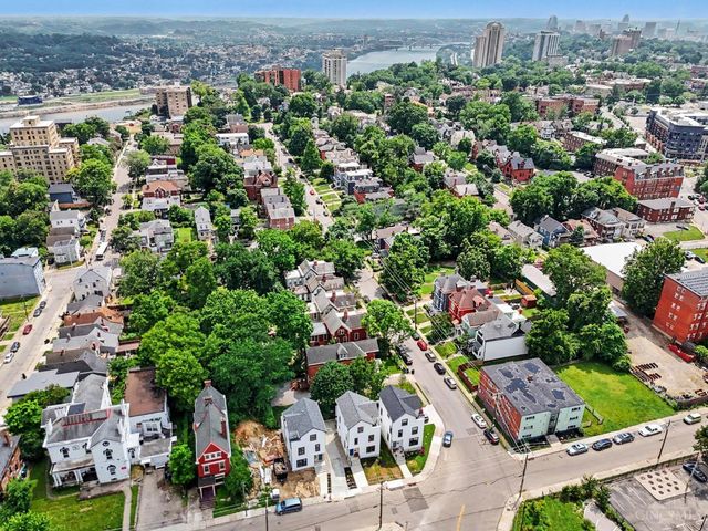 1637 Clayton Street, Cincinnati, OH 45206