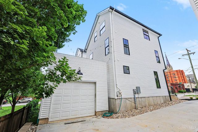 1637 Clayton Street, Cincinnati, OH 45206