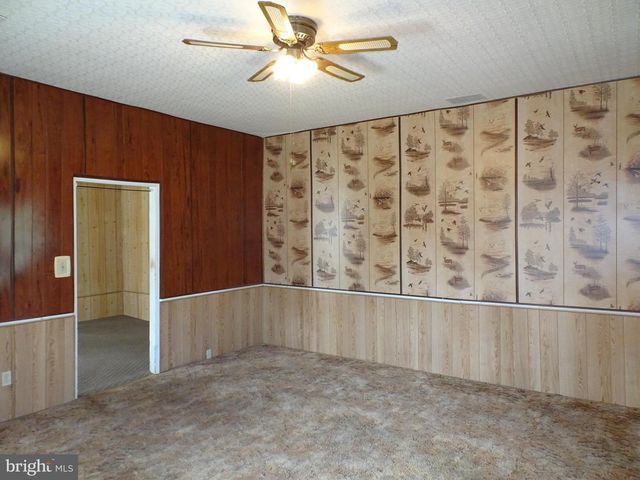 4305 JACKSONVILLE RD, Howard, PA 16841