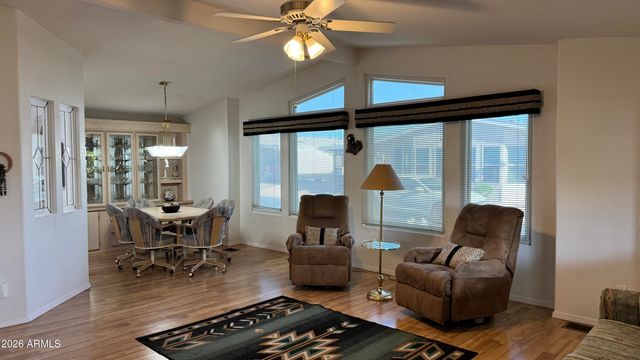 5735 E MCDOWELL Road 125, Mesa, AZ 85215