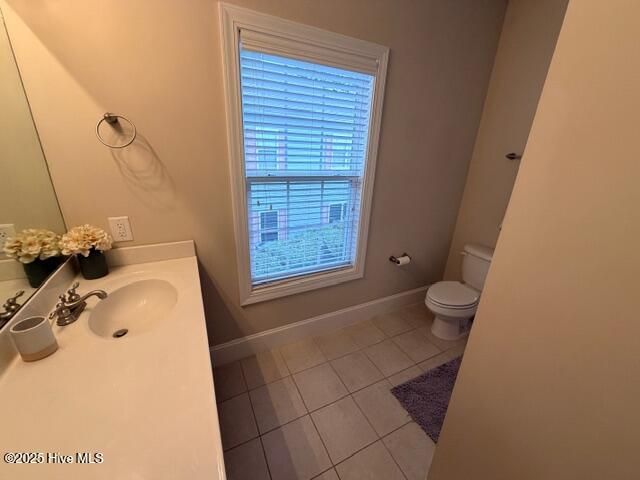 1904 Covengton Way 203, Greenville, NC 27858