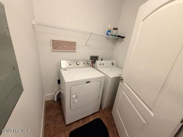 1904 Covengton Way 203, Greenville, NC 27858