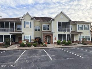 1904 Covengton Way 203, Greenville, NC 27858