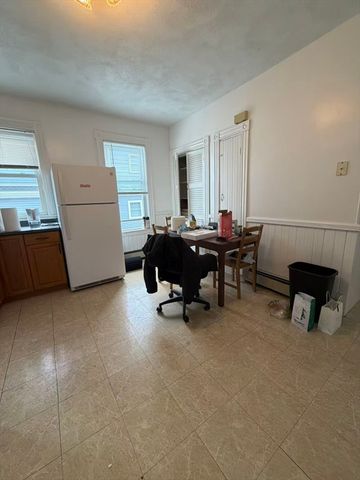 35 Fiske St 2, Waltham, MA 02451