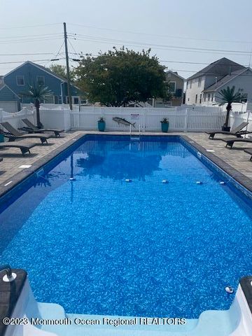 216 Arnold Avenue A, Point Pleasant Beach, NJ 08742