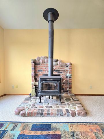 2900 Wheeler Avenue, Tokeland, WA 98590