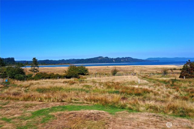 2900 Wheeler Avenue, Tokeland, WA 98590