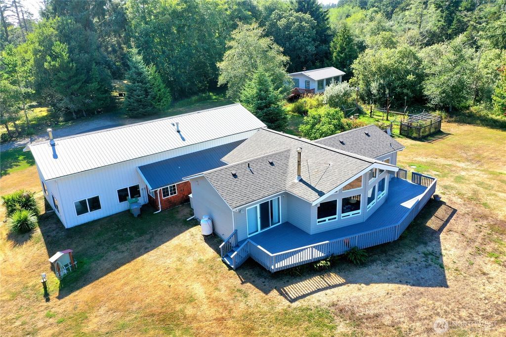 2900 Wheeler Avenue, Tokeland, WA 98590