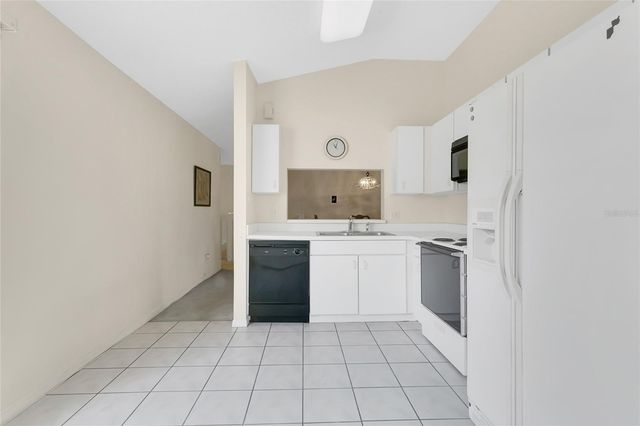 6126 SUNNYVALE DRIVE 2303, Orlando, FL 32822