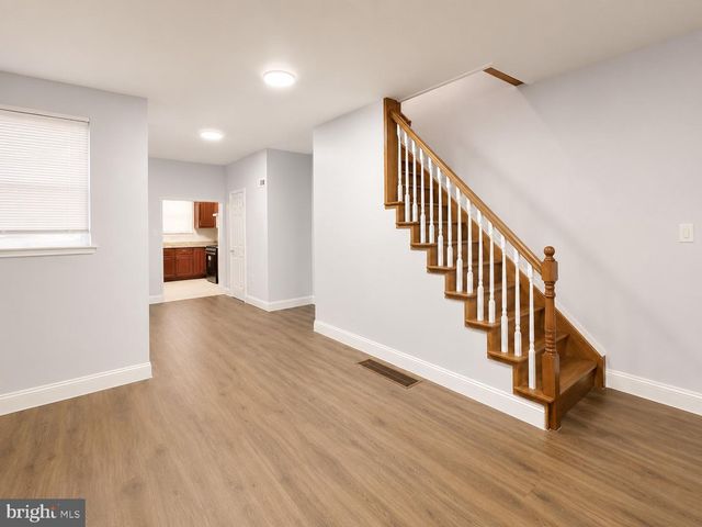 911 WOLF ST, Philadelphia, PA 19148